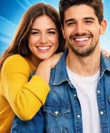 Pareja disfrutando con FRC Mobile